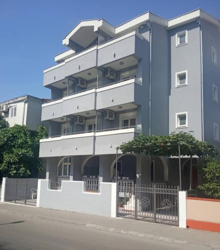 Dmd Apartmani Budva Extérieur photo